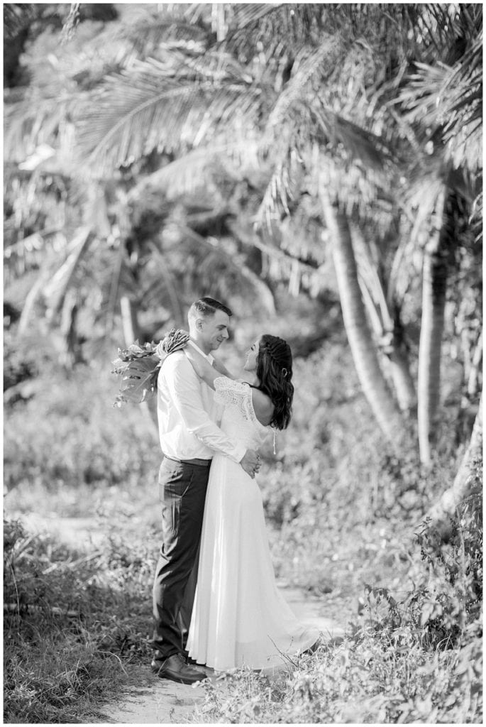 intimate-island-elopement-photography